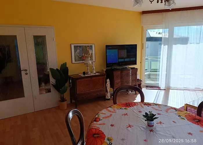 Quiet Peaceful 2br With Parking In Kirchberg *