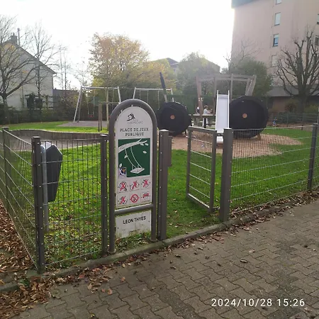 公寓 Quiet Peaceful 2br With Parking In Kirchberg 卢森堡